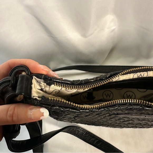 Wanderers Woven Leather Crossbody Purse Quiet Luxury Minimalist Black - Picture 14 of 16